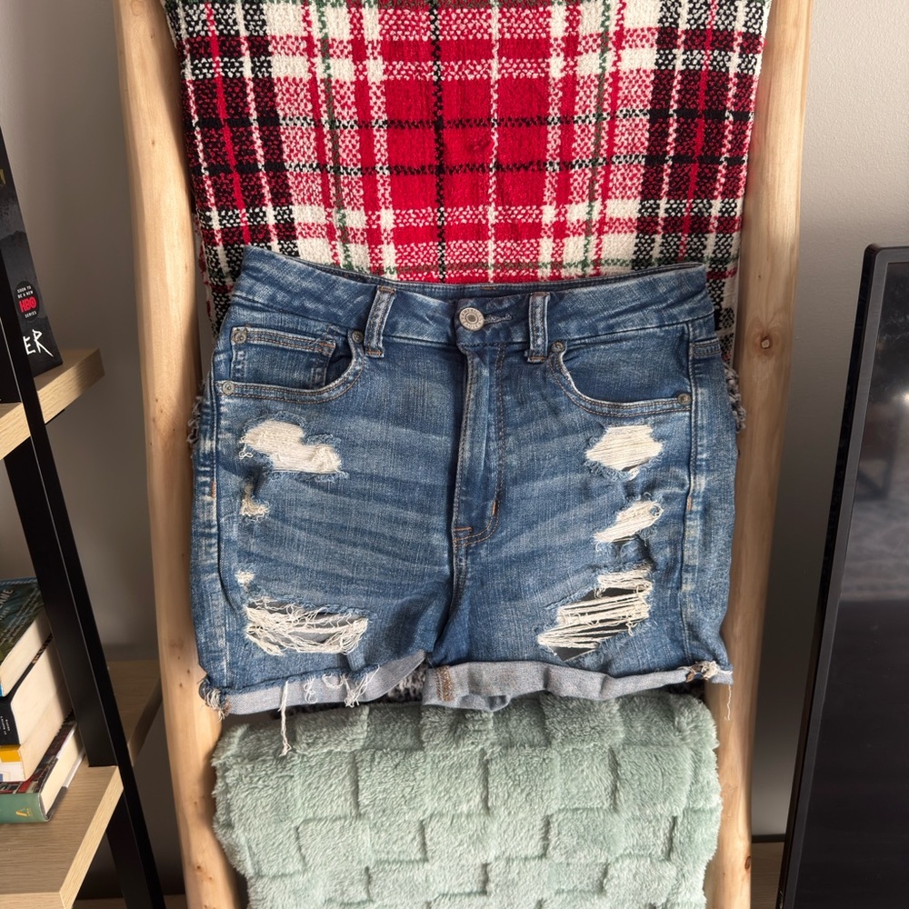 American Eagle Outfitters Distressed Jean Shorts